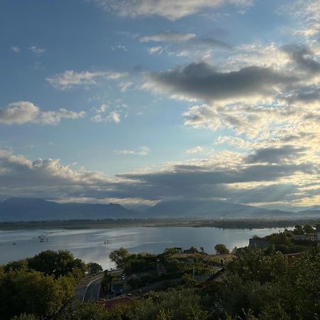 Lake Escape Villa Shiroke Shkoder Exterior photo